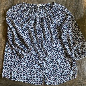 Reitman’s sheer Blouse 🌼